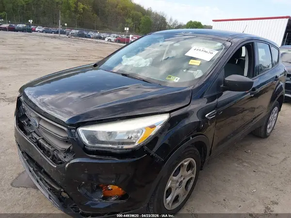 1FMCU0F73HUA78469 2017 FORD ESCAPE - Image 2