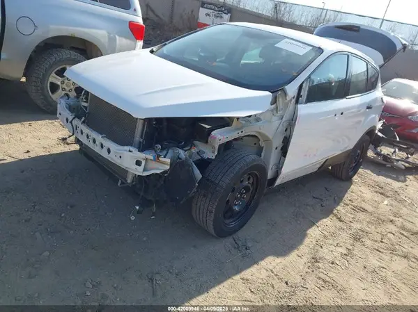 1FMCU0F73HUB19750 2017 FORD ESCAPE - Image 2