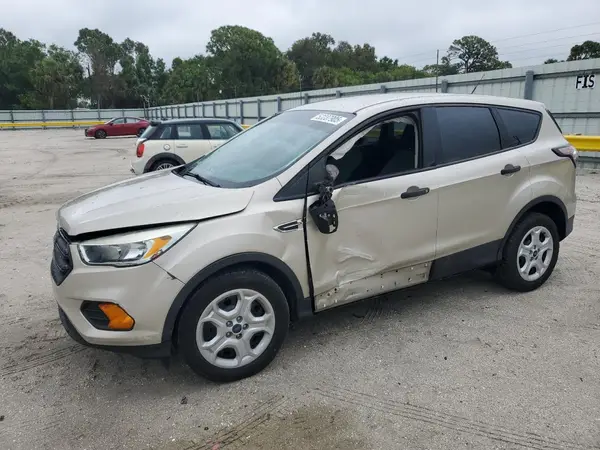 1FMCU0F73HUB40422 2017 FORD ESCAPE - Image 1