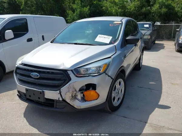 1FMCU0F73HUB88549 2017 FORD ESCAPE - Image 2