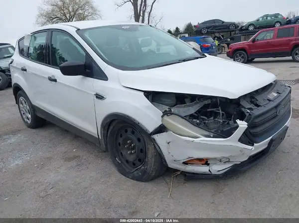 1FMCU0F73HUC00294 2017 FORD ESCAPE - Image 1