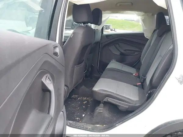 1FMCU0F73HUC00294 2017 FORD ESCAPE - Image 8