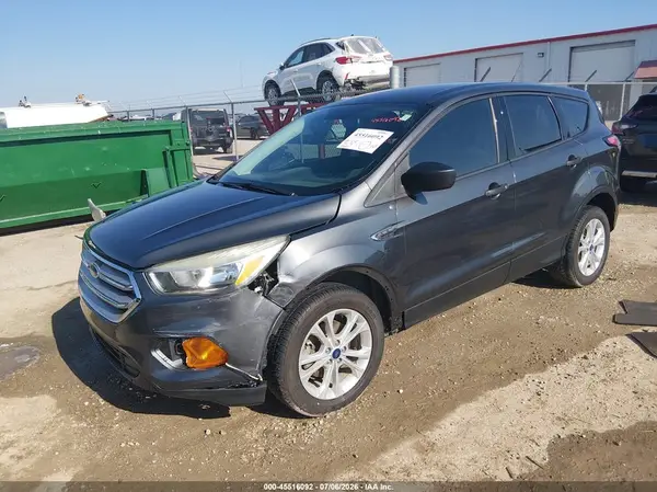 1FMCU0F73HUC10758 2017 FORD ESCAPE - Image 2