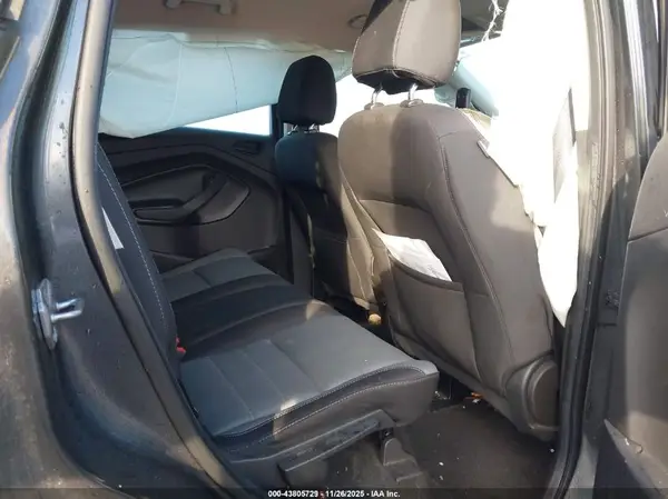 1FMCU0F73HUC18455 2017 FORD ESCAPE - Image 8