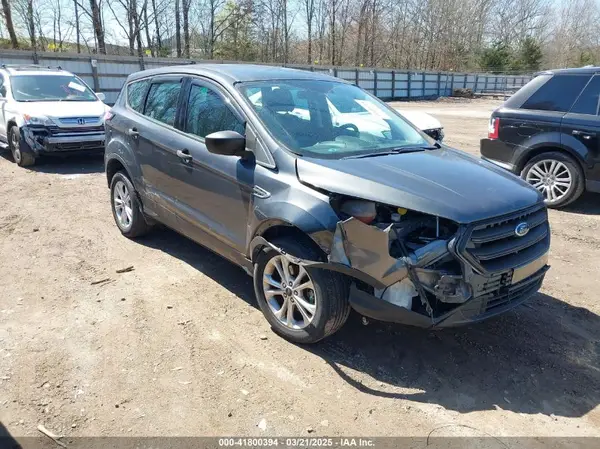 1FMCU0F73HUC76128 2017 FORD ESCAPE - Image 1
