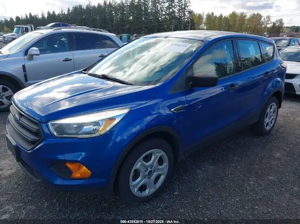 1FMCU0F73HUC88523 2017 FORD ESCAPE - Image 2