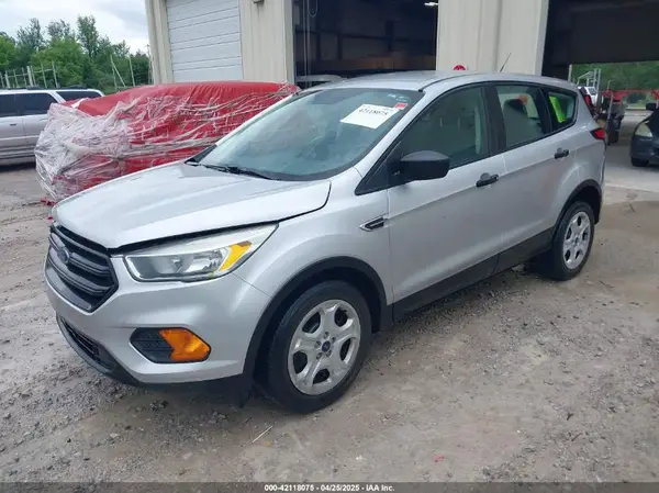 1FMCU0F73HUC98565 2017 FORD ESCAPE - Image 2