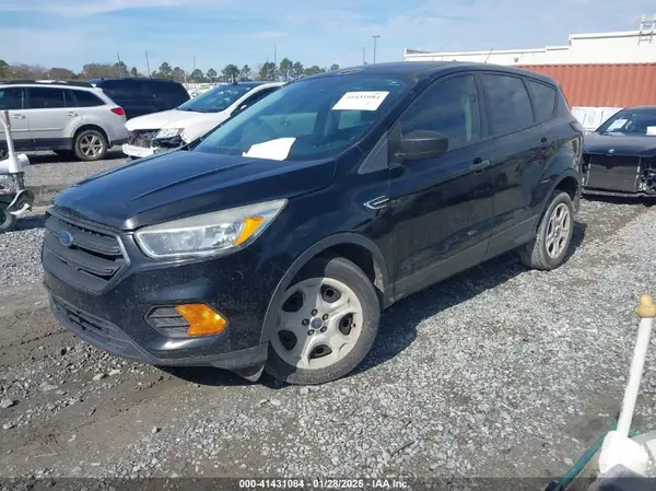 1FMCU0F73HUD48669 2017 FORD ESCAPE - Image 2