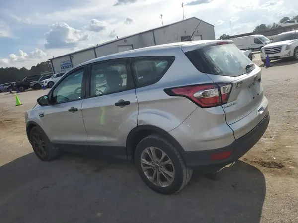 1FMCU0F73HUD86399 2017 FORD ESCAPE - Image 2