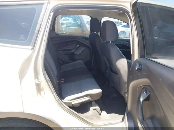 1FMCU0F73HUE07591 2017 FORD ESCAPE - Image 8