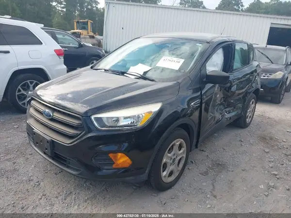 1FMCU0F73HUE29462 2017 FORD ESCAPE - Image 2