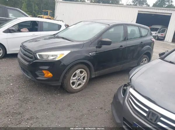 1FMCU0F73HUE29879 2017 FORD ESCAPE - Image 2