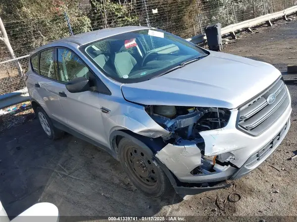1FMCU0F73HUE64082 2017 FORD ESCAPE - Image 1