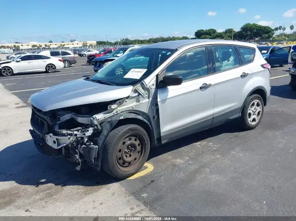 1FMCU0F73HUF02720 2017 FORD ESCAPE - Image 2