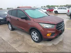 1FMCU0F73JUA03910 2018 FORD ESCAPE