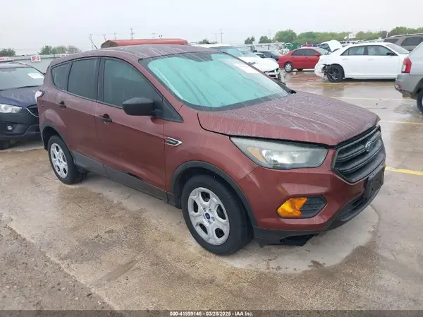 1FMCU0F73JUA03910 2018 FORD ESCAPE - Image 1
