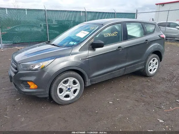 1FMCU0F73JUA61807 2018 FORD ESCAPE - Image 2
