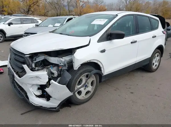 1FMCU0F73JUB16255 2018 FORD ESCAPE - Image 2