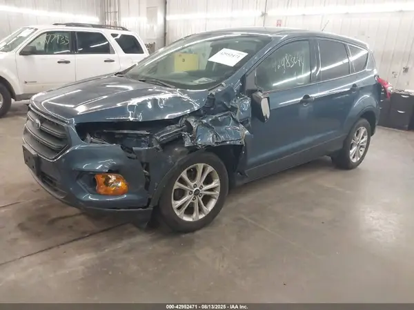 1FMCU0F73JUB22847 2018 FORD ESCAPE - Image 2