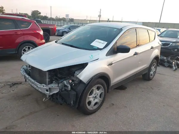 1FMCU0F73JUB53631 2018 FORD ESCAPE - Image 2