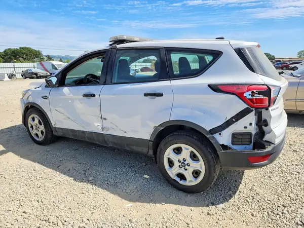 1FMCU0F73JUC09065 2018 FORD ESCAPE - Image 2