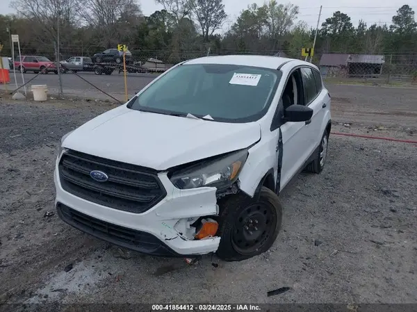 1FMCU0F73JUC26402 2018 FORD ESCAPE - Image 2
