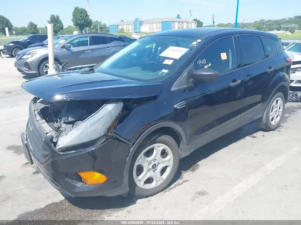 1FMCU0F73KUA18697 2019 FORD ESCAPE - Image 2
