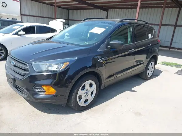 1FMCU0F73KUA20692 2019 FORD ESCAPE - Image 2