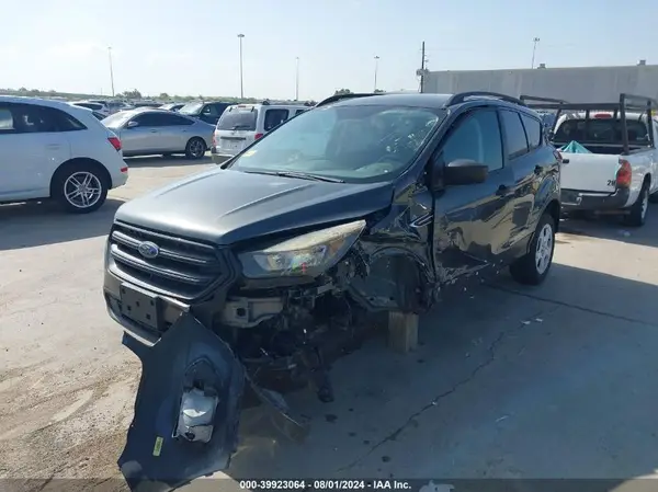 1FMCU0F73KUA65647 2019 FORD ESCAPE - Image 2
