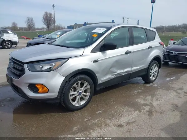 1FMCU0F73KUB01952 2019 FORD ESCAPE - Image 2