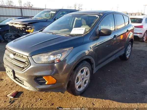 1FMCU0F73KUB59656 2019 FORD ESCAPE - Image 2