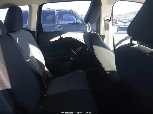1FMCU0F73KUB59656 2019 FORD ESCAPE - Image 8
