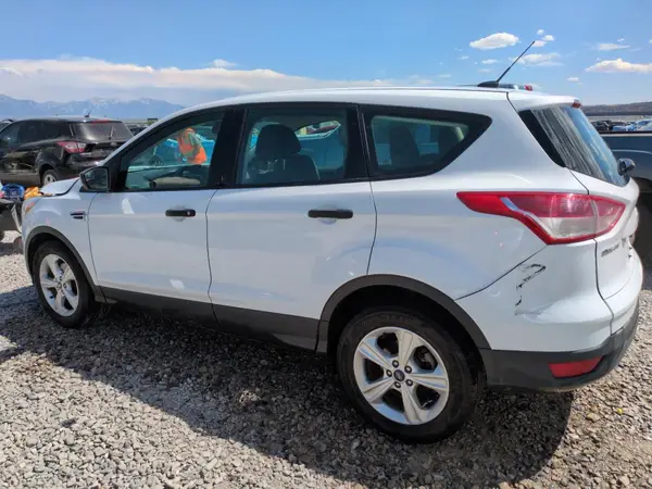 1FMCU0F74GUB07475 2016 FORD ESCAPE - Image 2