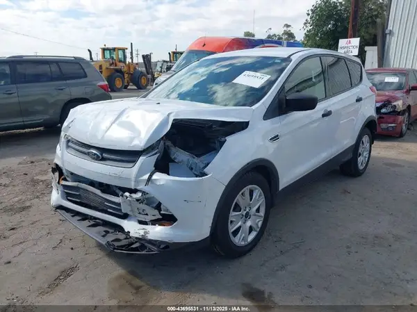 1FMCU0F74GUB25751 2016 FORD ESCAPE - Image 2