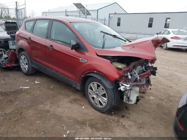 1FMCU0F74GUC23033 2016 FORD ESCAPE - Image 1