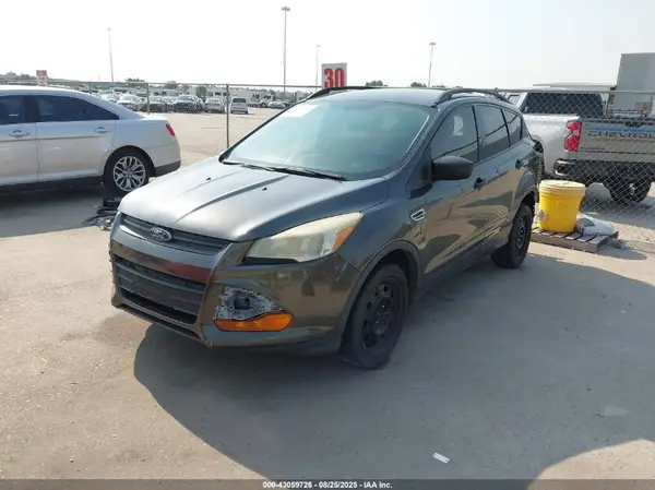 1FMCU0F74GUC57831 2016 FORD ESCAPE - Image 2