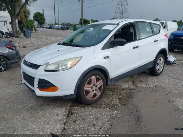1FMCU0F74GUC73849 2016 FORD ESCAPE - Image 2