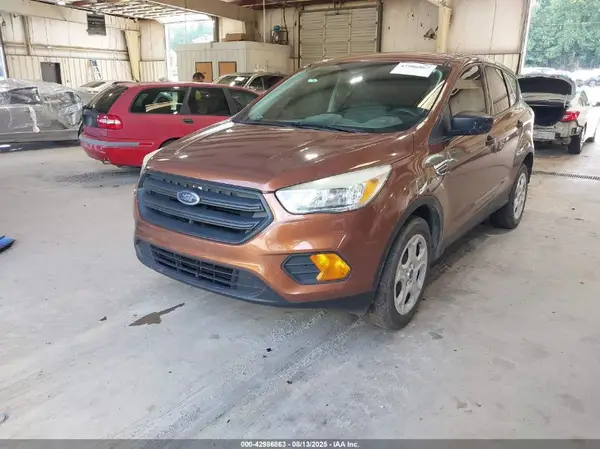 1FMCU0F74HUA19320 2017 FORD ESCAPE - Image 2