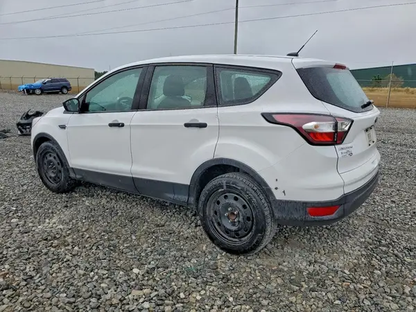 1FMCU0F74HUA20614 2017 FORD ESCAPE - Image 2