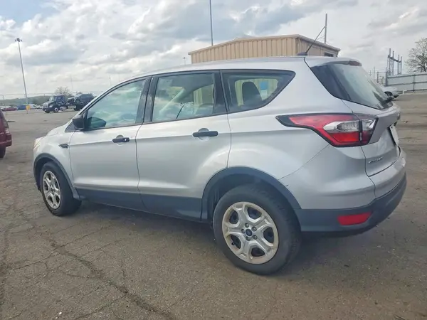 1FMCU0F74HUA78819 2017 FORD ESCAPE - Image 2