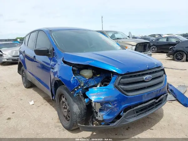 1FMCU0F74HUB52868 2017 FORD ESCAPE - Image 1