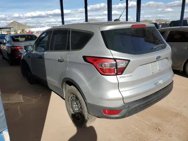 1FMCU0F74HUB81500 2017 FORD ESCAPE - Image 2