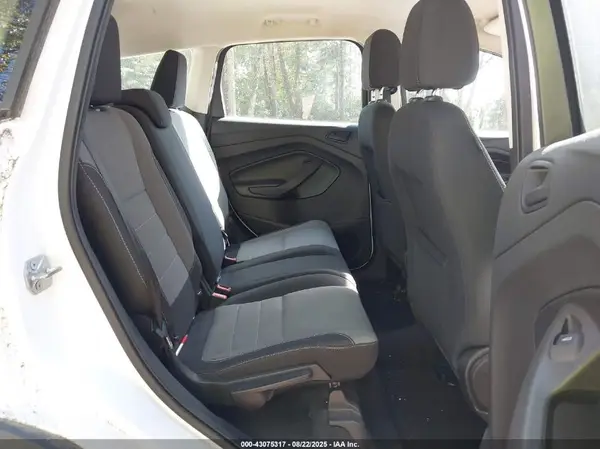 1FMCU0F74HUC16648 2017 FORD ESCAPE - Image 8