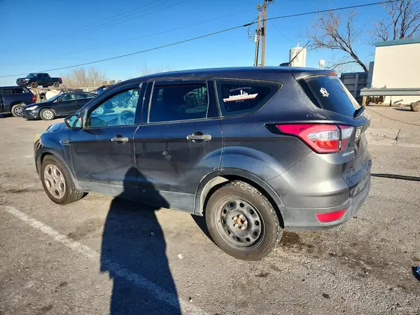 1FMCU0F74HUC80592 2017 FORD ESCAPE - Image 2