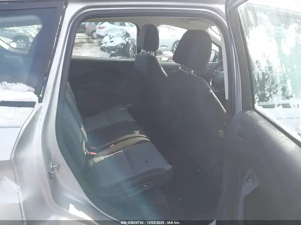 1FMCU0F74HUE21256 2017 FORD ESCAPE - Image 8