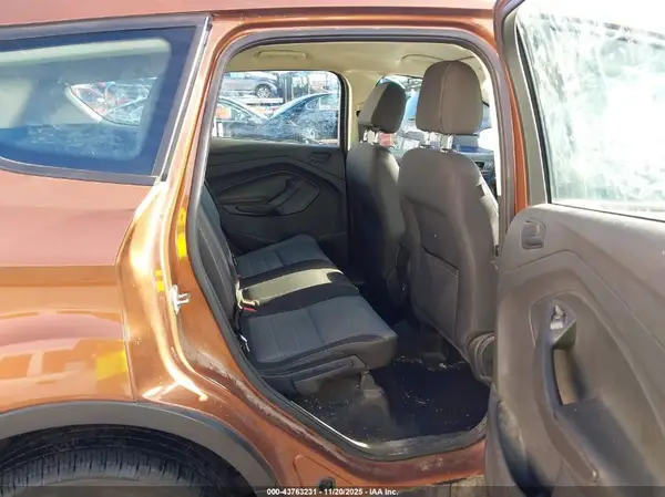 1FMCU0F74HUE24349 2017 FORD ESCAPE - Image 8