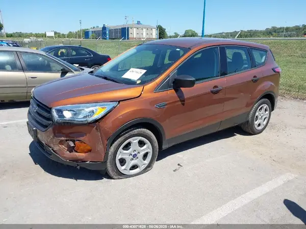 1FMCU0F74HUE95048 2017 FORD ESCAPE - Image 2