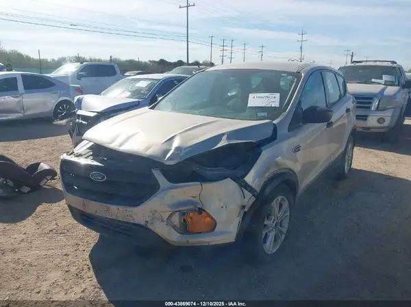 1FMCU0F74JUA54851 2018 FORD ESCAPE - Image 2