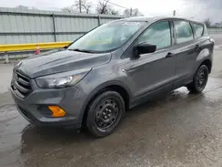 1FMCU0F74JUB97301 2018 FORD ESCAPE