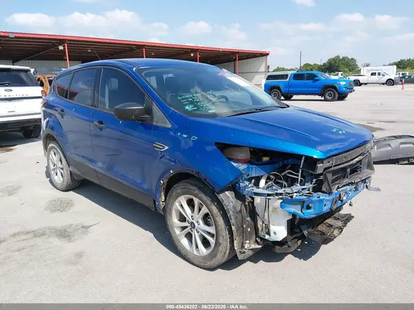 1FMCU0F74JUC05851 2018 FORD ESCAPE - Image 1